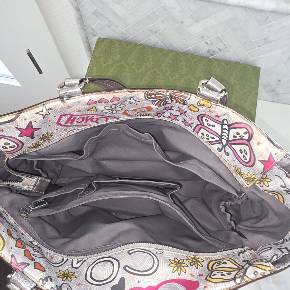 Coach Butterfly Large Bandana Grafitti Bag Purse With Beautiful Silk Coach Scarf - Picture 9 of 11
